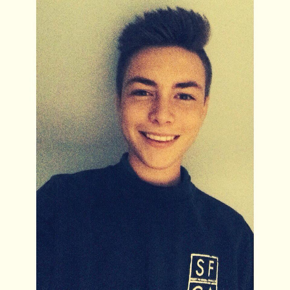 Ex Streamer , Just here to talk about football , betting and just Football really!