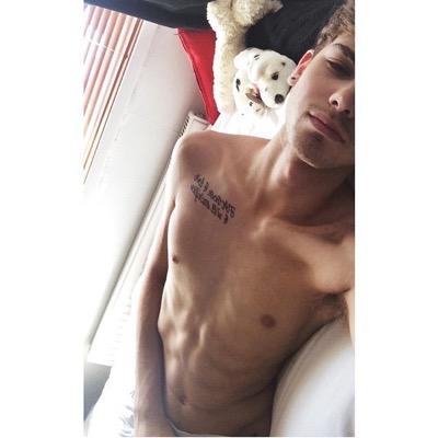 •You can't keep your hands off me, touch me right there, rock my body I can't keep my hands off you, your body is my party•