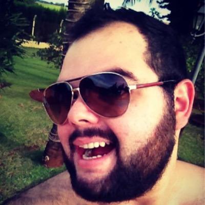 Amante da culinária, bons filmes, músicas e séries. Administrador de empresas com vontade de empreender. Faço tortas e faço chorar também!