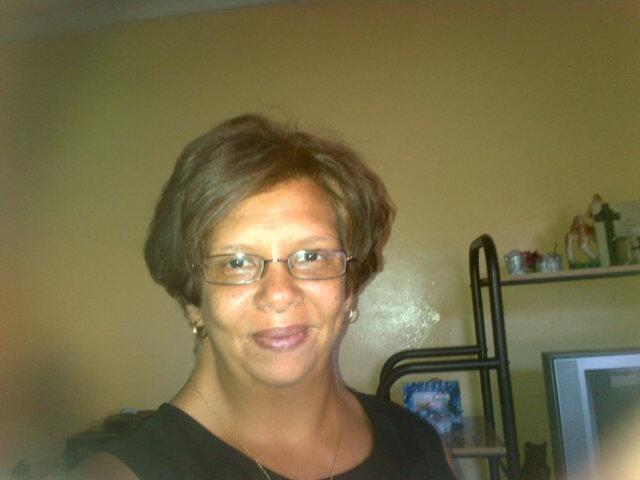 por_86179's profile picture. 