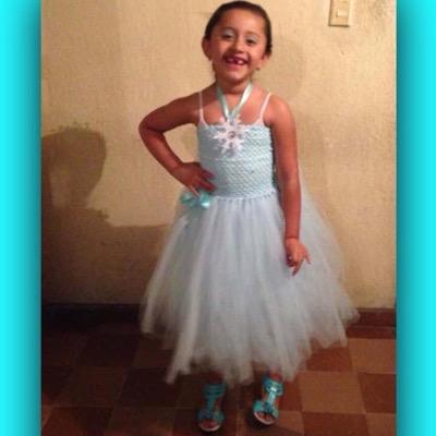 KelyPinzon1's profile picture. hola