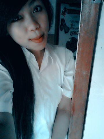 febriyanti_1487's profile picture. Bahagia itu saat kamu dan aku menjadi kita, bersama-sama, disamping kamu, becanda, ketawa bareng, marahan sesaat, seru-seruan, langgeng 28 RD ♥