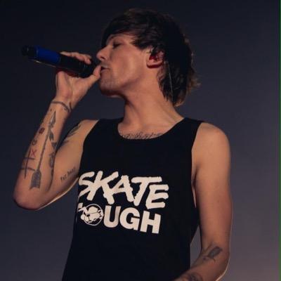 go follow @stylesbarakatt bc i gave you a free follow and ily. tysm❤️
