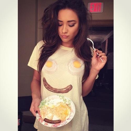 PuckermanZara's profile picture. I'm Zara im a puckerman but don't judge me by my surname im 16 and I go to McKinley