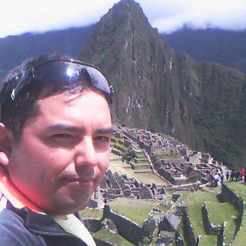 Docente Innovador, Bloggero, Geek Educativo, Gamer, cazador de métodos educativos, y sobre todo PRO VIDA. Estás en desacuerdo conmigo? No me importa.