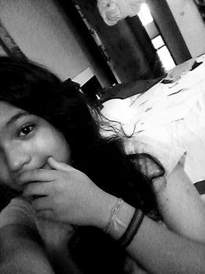 ThaynaMellark's profile picture. Tributo♥Divergente♥
Espero que hoje,seja melhor do que ontem_