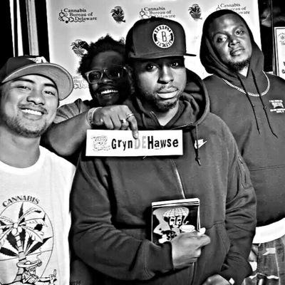 NeyWiL82's profile picture. Co-Founder & Prez of @GrynDE_Hawse & @Print_25. Been a Hoss since I was a youngin'. Ya Dig?!? #GrynDEgang #Pr25 #TFleezy #ReadyGang #SoulfuLEats #TheNegroChef