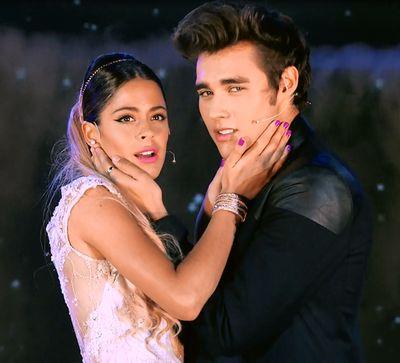Hay Amor En El Aire Por Siempre #jortini