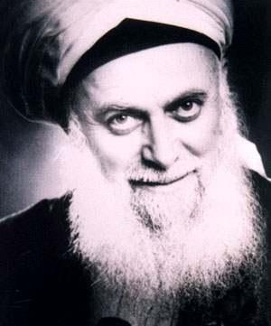 I love Allah and the prophet Mohammed (scw).. Brothers and sisters help me spread the deen.