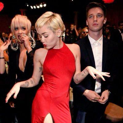 bellasmilers's profile picture. 