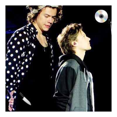 please follow @lourryexposed i'm giving you a free follow