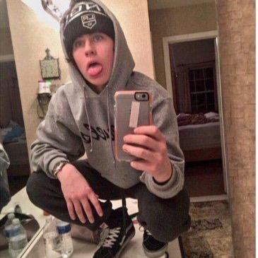 follow @funkgrier bc she gave this to you!!