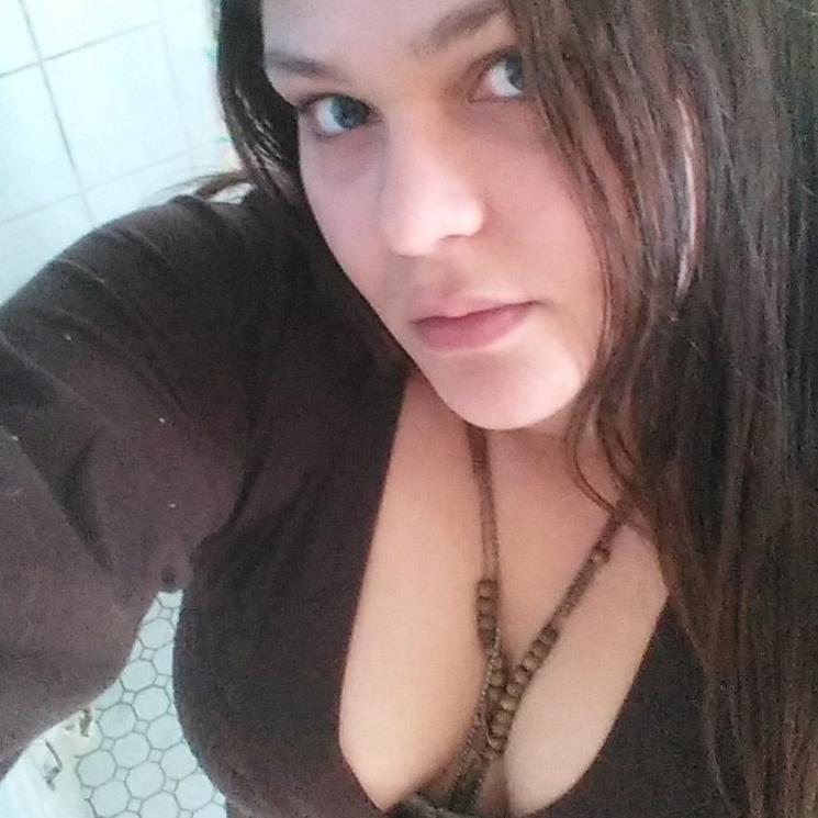 PIRATEQUEEN3000's profile picture. I am a 28 yr old mother of a 8 yr old boy (SEAN TYLER).I enjoy the simple things in life, I'm looking for a friend MALE OR FEMALE. FAV artist EMINEM!!!!