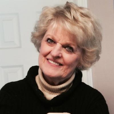 Janet43281205's profile picture. 