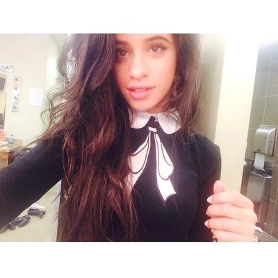 ca_14919861337's profile picture. on my journey to the moon, i trip, spill stuff, pretend im a fairy, and eat a lot of bananas.