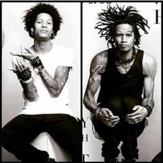 Brazilian Fan page of the most beautiful sexy and talent boys Les Twins @lestwinson @lestwinsoff Personal IG @vikalmeida and @thainalima94