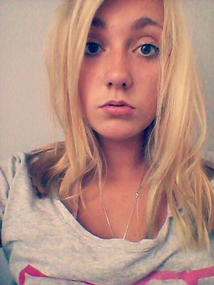 Klaudia, 17, poland