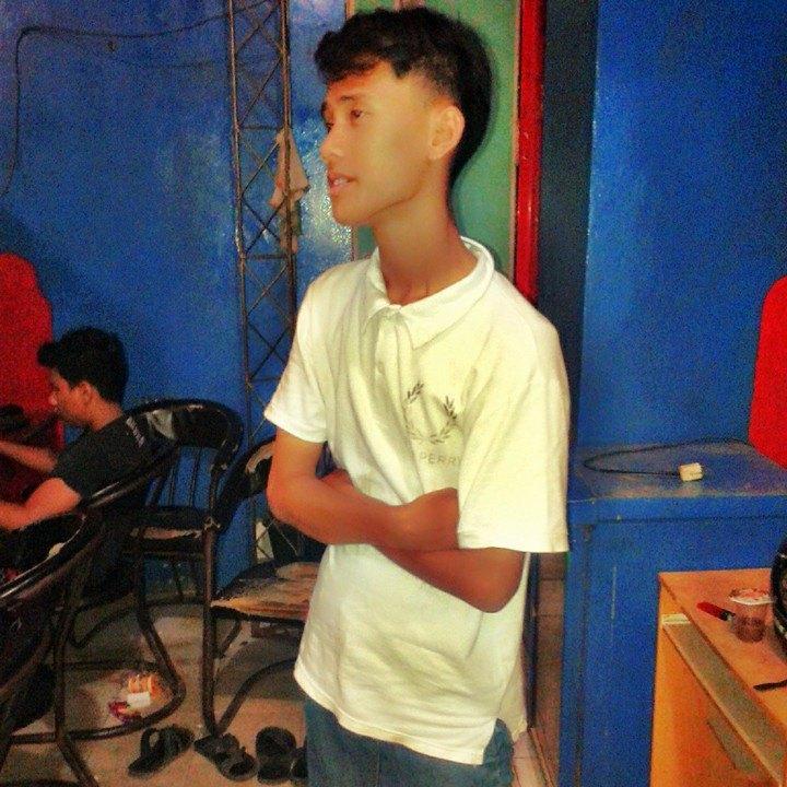 ADITYA NURROHMAN ^_^ || lafyu dewi riyanti :*