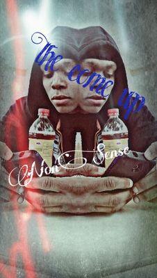 d_wezzy09's profile picture. im hopeless just 2 be me at tymes but im lost no arms 2 bear thoughts turn 2 images days n 2 years now I'm forgotten