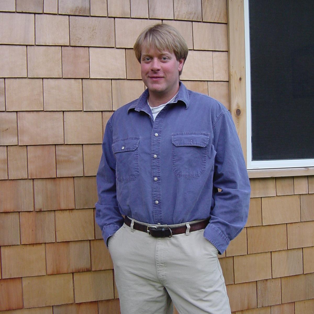 Author of The Confident House Hunter. Dedicated to the art of seeing, inspecting and reporting on houses.