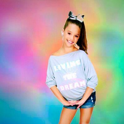 Singing is my pasion and dancing is in my soul. Only compere your self to 1 dancer...the one you were yesterday. Just a small town girl. Jade is my bestie