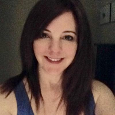 jskdmr's profile picture. ♱ art teacher, mother, christian♱