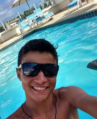 hugoh_15's profile picture. 