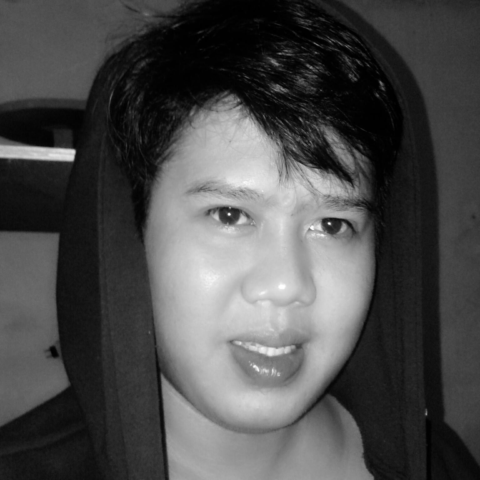 yogiepratamaz's profile picture. 