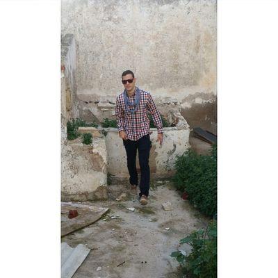 Ella era la reina más bonita del castillo, pero ese era el problema, no le gustaba ser tratada como reina y decidió huir del reino instagram: juan_parra77