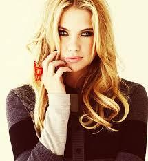 Daughter of Selena and Brom And Sister to Eragon , I'm Dragon Rider and I'm The rider of Amber ''The Sliver dragon''   «Eragon RP»«OC»«Single»