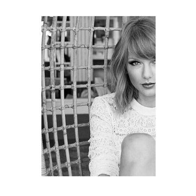 You said you never met a girl who has as many Taylor Swift records as you, but I do bitch. I do.