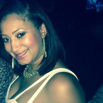 Ayesha74415498's profile picture. 