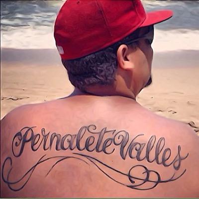 Solo vengo aqui a escribir lo que pase por mi mente, sin mirar atras ni volver a recordar lo que escribi... https://t.co/ARnR7vJ7BE