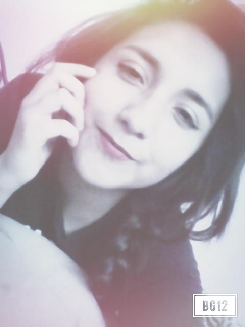 Hola soy fer *. *
