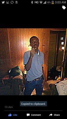 Pittsburgh pa
16 years of age
Sophomore
hmu on Facebook
@Elliott page
