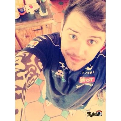 nickleask101's profile picture. Arsenal fanatic..#proteafire and sa rugby fan...musician ,videographer,editor and best times are with my mates..