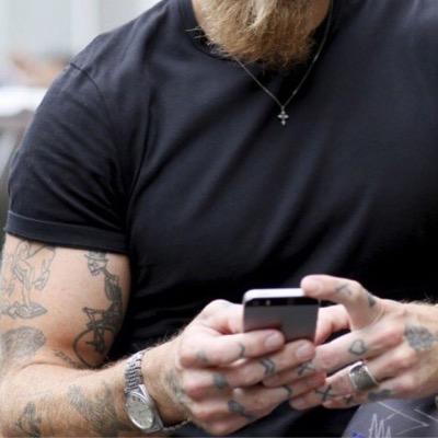 Fashion & Lifestyle blog ✉️ thedapperconer@gmail.com ➡️ STORE coming soon... Facebook -  https://t.co/FFRg7CGcT1