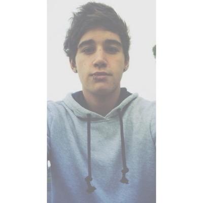 I gave you a free follow to help you gain so follow @damnastxn for me please