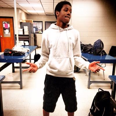 newton_iv's profile picture. single