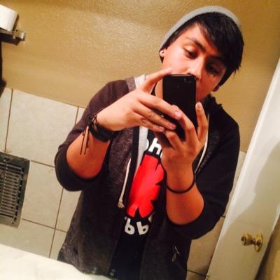 Fenixx66's profile picture. 