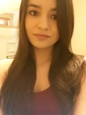 VictoriavAyy's profile picture. 