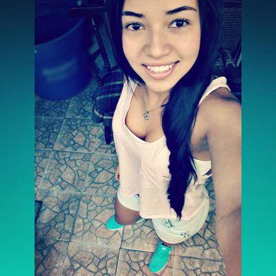 Y sigo mi vida con risas y penas con ratos amargos y con cosas buenas - Hector Lavoe/Instagram:Daniela_G04/Pereira