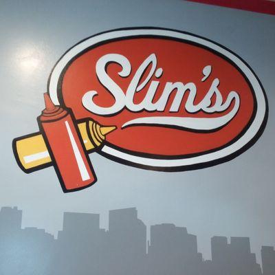 slims located 2020 west Montrose ave n chicago 
Wnt to try the best hot dog in town we also have the best homemade fries great burgers also have the best shakes