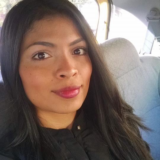 LinaGonzalezH's profile picture. Llegó la hora del cambio, sueño con un país digno, lleno de oportunidades para todos,  pasar la página de la violencia y reconciliarnos con el medio ambiente.