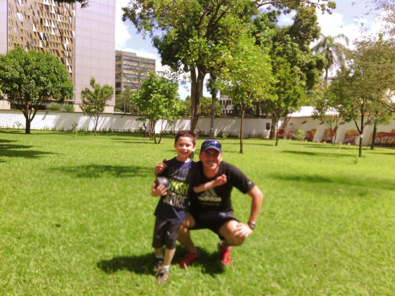 Bendecido por Dios y la vida, enamorado de mi esposa y mis hijos N&C, hijo , Administrador de Empresas, Coach Organizacional, Guairista y deportista