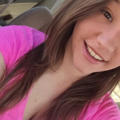 BrookieBoo0015's profile picture. 