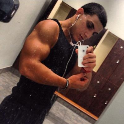 TobiaAnthony's profile picture. 