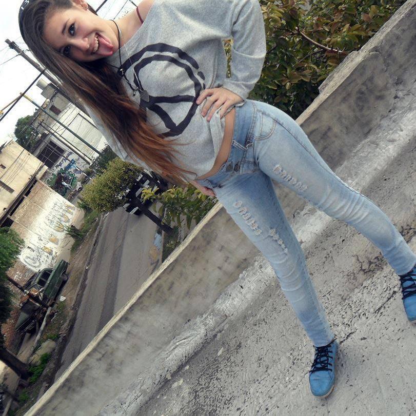Sofi de River, Gian de All Boys Somos primos ah jajaja