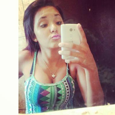 Carioca
17
namorando
Rubro Negro
Rap è o argumento que minha alma precisa
 9-6690-4259
Futura veterinaria
Fanatica por dreads rap e eletro