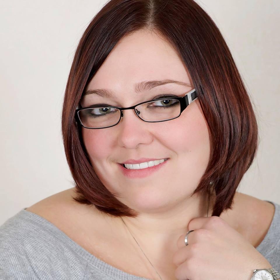 Author of The Reunion Series - Grad Student - HD Analyst by day 

http://t.co/czhSpes27p